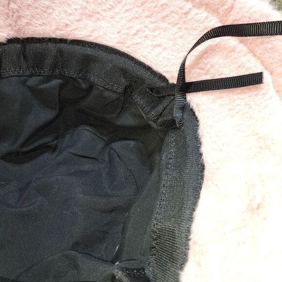 PINK Drawstring Bucket Hat FUZZY Wuzzy in Pink - Picture 7 of 8